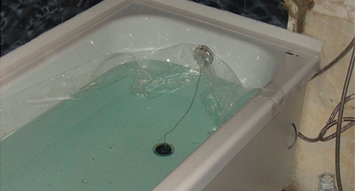 Установкой акрилового вкладыша | Турово